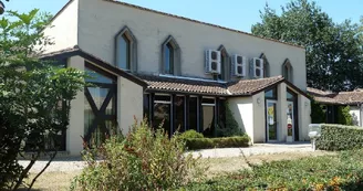 Salle des Fêtes de Le Pizou