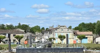 Port de plaisance et Halte Nautique de Cubzac les Ponts