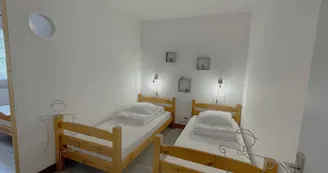 Gite-Le-Fougeau (chambre 2) Gite-Le-Fougeau (chambre 2)