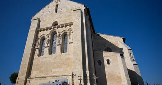 Église Saint-Pierre de La Sauve Église Saint-Pierre de La Sauve