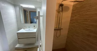 1000087206