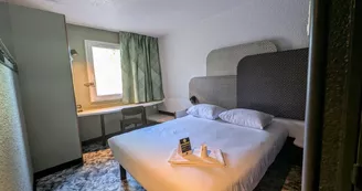 B&B Hôtel Niort Sud Venise Verte