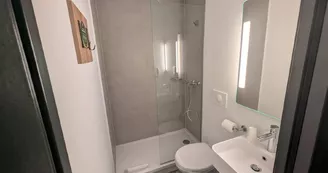 B&B Hôtel Niort Sud Venise Verte