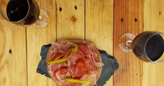 Bar-ardoise jambon gîte Chaneü