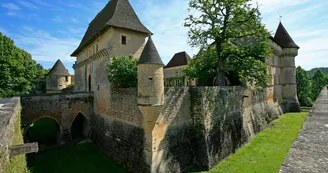 Angle complet douves chateau3 Angle complet douves chateau3