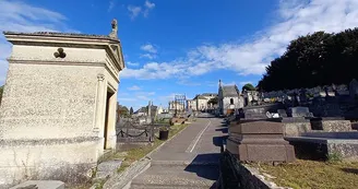 Cimetière Saint Just II < Laon < Aisne < Hauts-de-France Cimetière Saint Just II < Laon < Aisne < Hauts-de-France