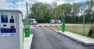 Aire de camping-car.jpg