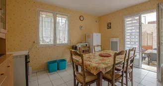 La Petite Maison.jpg