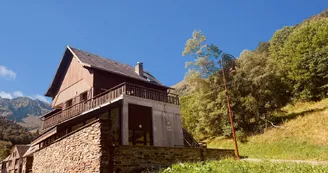 centre-l'orry-exterieur-gouaux-de-larboust-pyrenees31