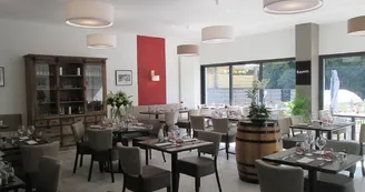 Auberge en Ardenne : Salle 1 Auberge en Ardenne : Salle 1