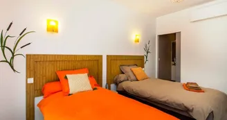 Chambres d'hôtes dans un ancien moulin, étang de 75 ares, pêche - Lonny - Ardennes