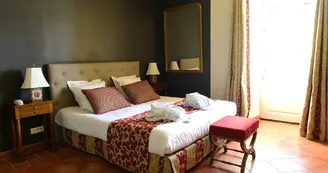 Hôtel "Le Château Fort"
