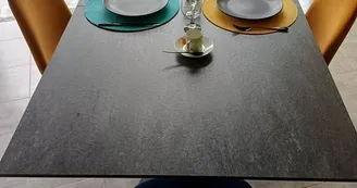 CHALET COUPLE