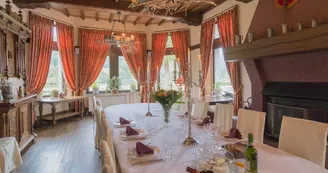 Salle à manger - Chambres d'hôtes Château Le Risdoux