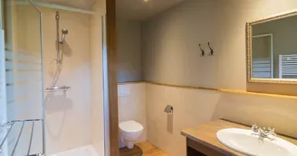 Salle de bain - Chambres d'hôtes Château le Risdoux