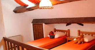 3-gite-5-Pers-Presbytere-Chambre-Mansarde-Les-hauts-de-st-privat-cevennes 3-gite-5-Pers-Presbytere-Chambre-Mansarde-Les-hauts-de-st-privat-cevennes