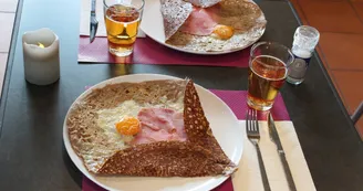 Les-Delices-de-la-Tour--3-