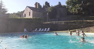 La piscine des Hauts de Saint Privat