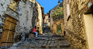 Evol, plus beau village de France ruelle typique Evol, plus beau village de France ruelle typique