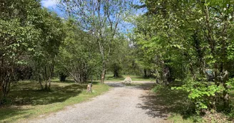 aire pour Camping Car camping fontpédrouse