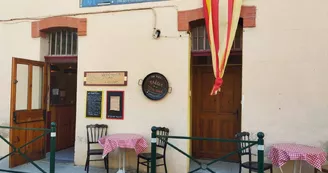 Extérieur du gîte et du restaurant
