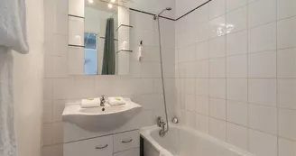 Résidence RésidHotel le Grand Prado Marseille.jpg