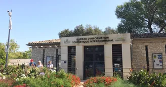 Bureau d'Information Touristique de Fontvieille_Fontvieille Bureau d'Information Touristique de Fontvieille_Fontvieille
