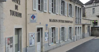 FACADE OT ARBOIS FACADE OT ARBOIS