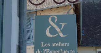 enseigne_les-ateliers-de-l-esperluette©les-ateliers-de-l-esperluette