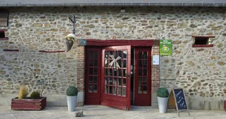 Gîte de groupe le Hameau de Cyprien Gîte de groupe le Hameau de Cyprien