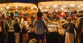 Marché nocturne