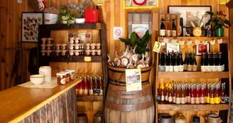 Cidrerie Les Bruyeres Carré à Moyaux - Charbonneau