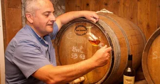 Cidrerie Les Bruyeres Carré à Moyaux - Charbonneau