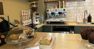 WOM coffee shop Pont-l'Evêque (2) WOM coffee shop Pont-l'Evêque (2)