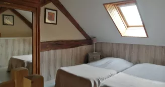 Gîte de groupe Domaine de Meslay - Fyé - chambre appartement