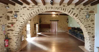 Gîte de groupe Les Gerbaudières - Saint-Christophe-du-Jambet - salle