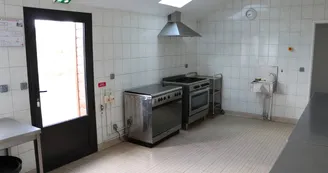 Gîte de groupe Les Gerbaudières - Saint-Christophe-du-Jambet - cuisine