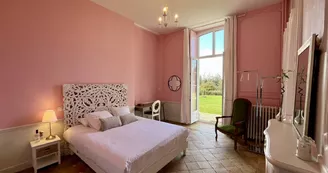 Domaine de Chapeau - Suite du Manoir PMR Domaine de Chapeau - Suite du Manoir PMR