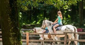 Manege-a-poneys-sillé-plage-72-LOI-1 Manege-a-poneys-sillé-plage-72-LOI-1